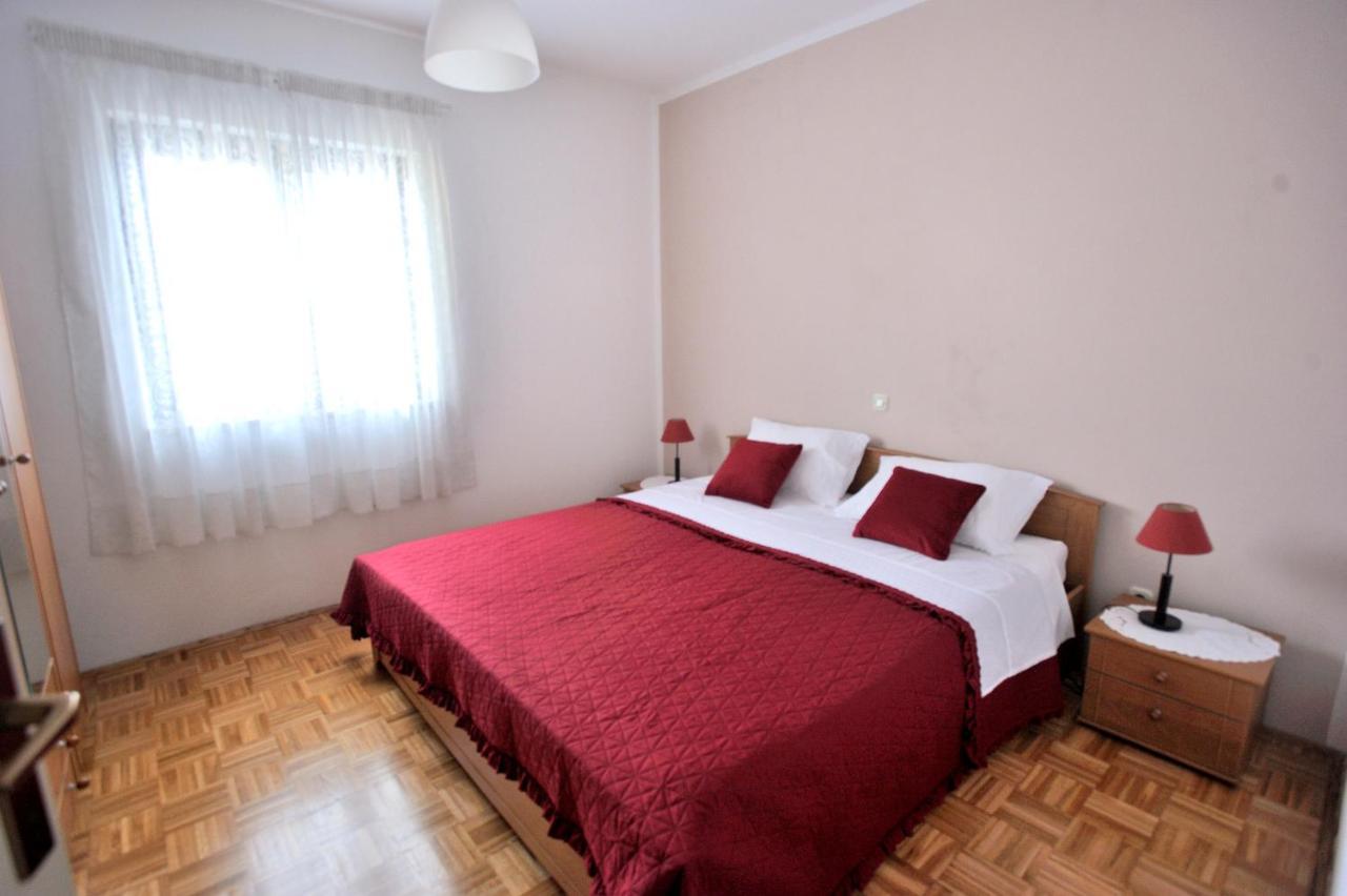 Apartment Vinja Porec - Privat Garden - Whirlpool Exteriér fotografie