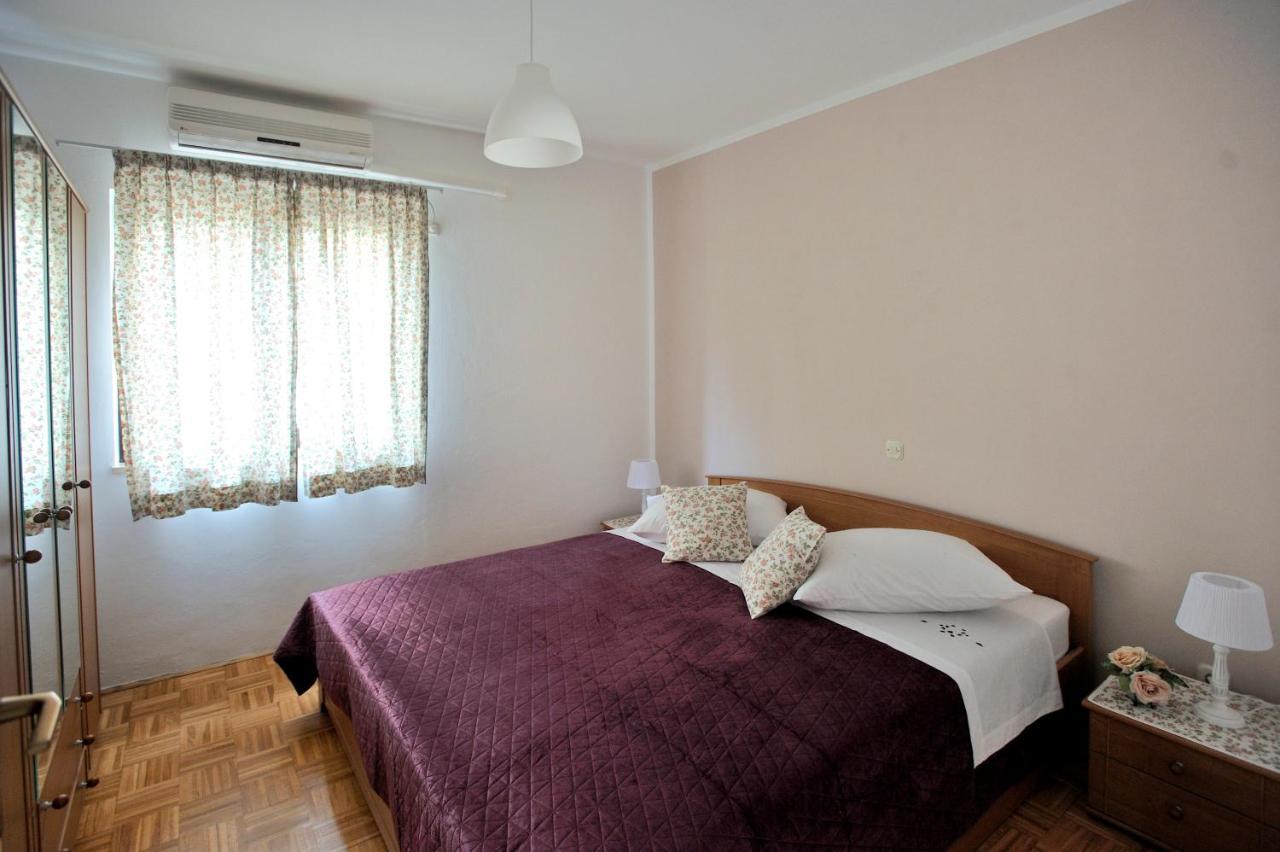Apartment Vinja Porec - Privat Garden - Whirlpool Exteriér fotografie