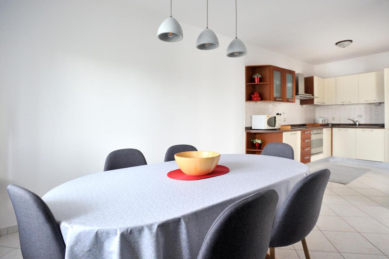 Apartment Vinja Porec - Privat Garden - Whirlpool Exteriér fotografie